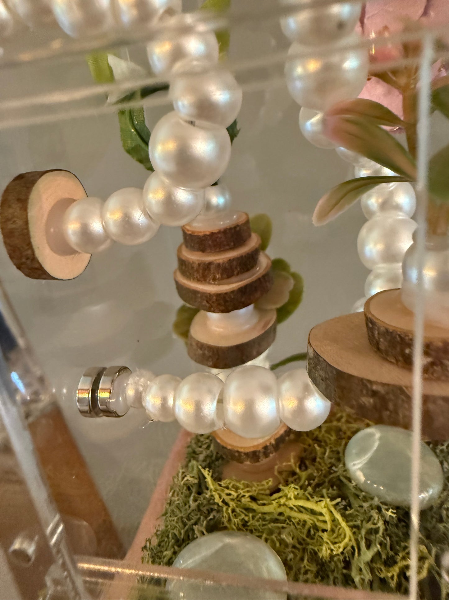 Soft Woodland Pearl Enclosure - Juvenile (3x3x6)